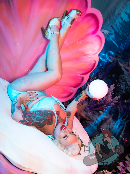 Beach Bombshell Vintage Bathing Suit - Two Piece - Retro Eclectic